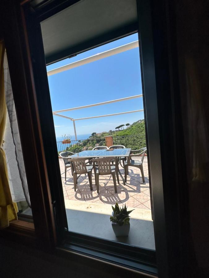 Casa Vittoria Lägenhet Vietri Exteriör bild