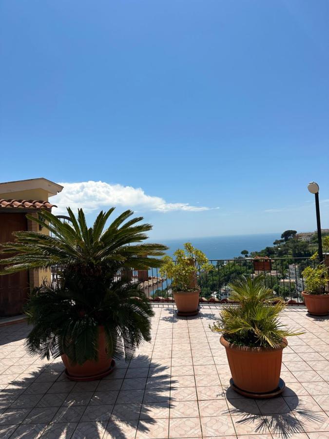 Casa Vittoria Lägenhet Vietri Exteriör bild
